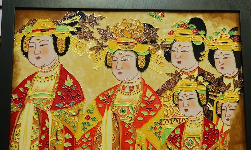 河南洛阳:古今唐三彩大pk,你更喜欢哪一种?