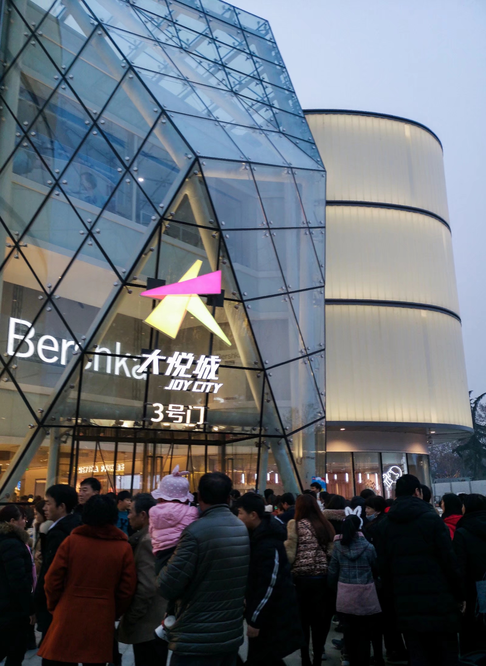 西安新晋网红打卡地大悦城面面观