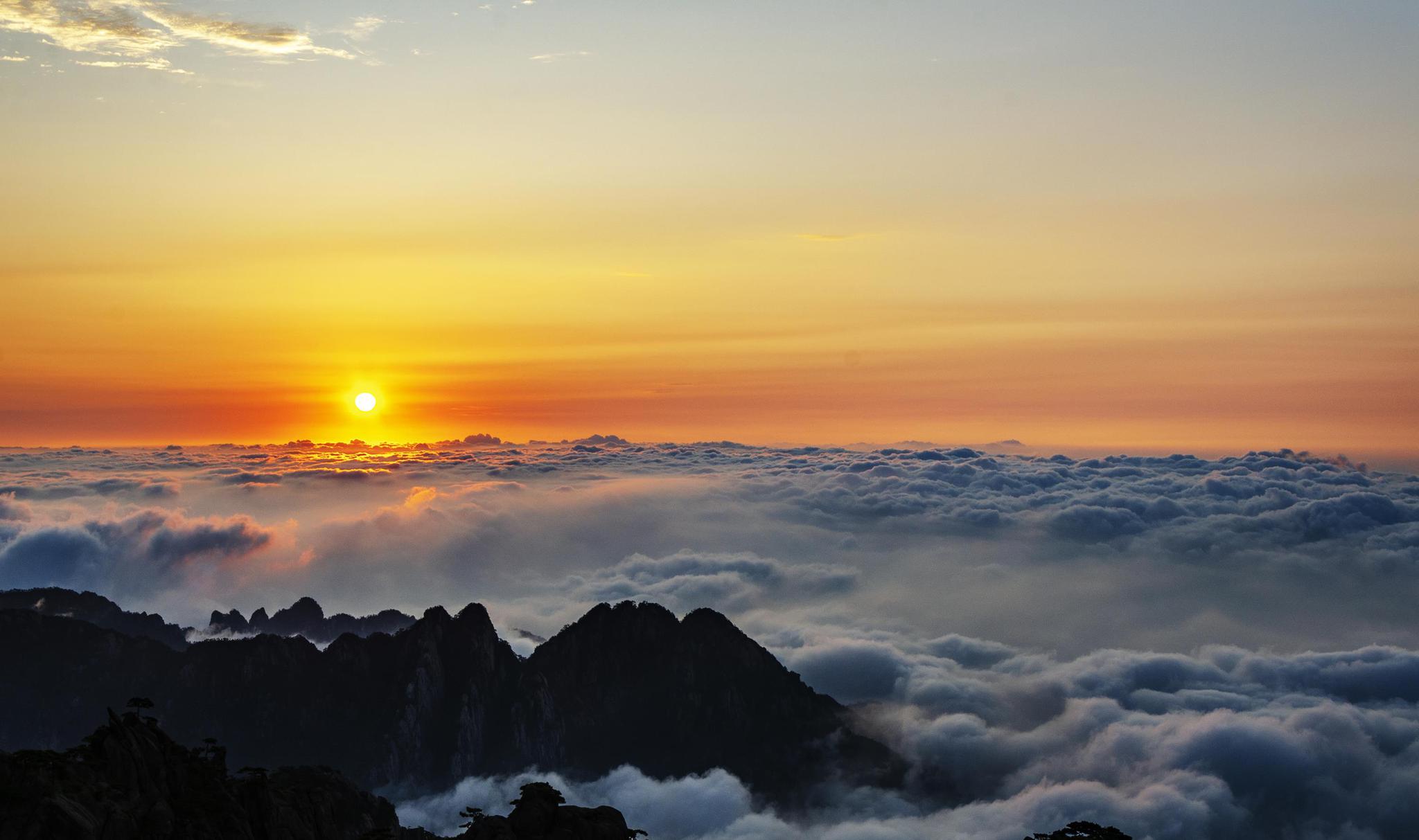 黄山日出云海美轮美奂