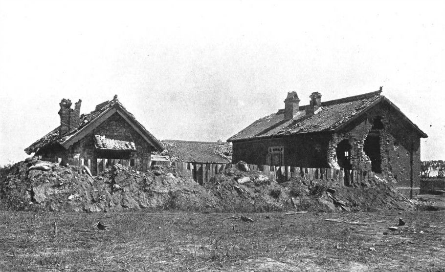 1905年辽阳老照片日俄战争下的海城与辽阳图5日军旗帜飘满城