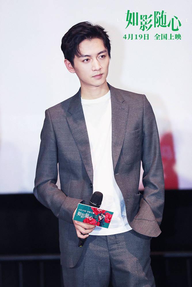 《如影随心》首映礼陈晓杜鹃犀利回应"婚后遇真爱"