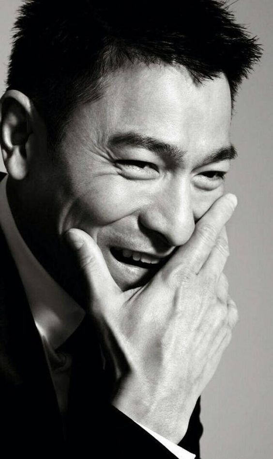 10张朋友圈都在用的刘德华"华仔头像"大汇总,收藏备用!