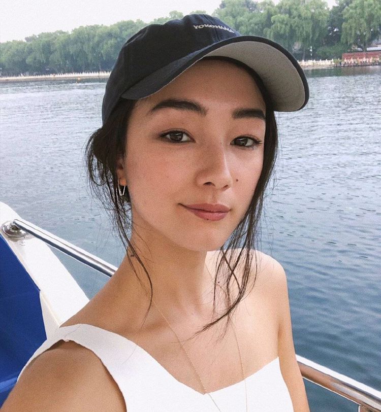 中意混血的演员兼模特刘承羽，英气十足又大气的美，超耐看