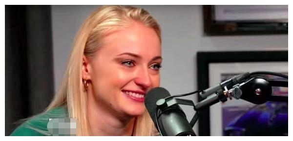 "三傻"苏菲特纳被曝怀孕 !去年嫁大7岁老公,23岁被赞人生赢家