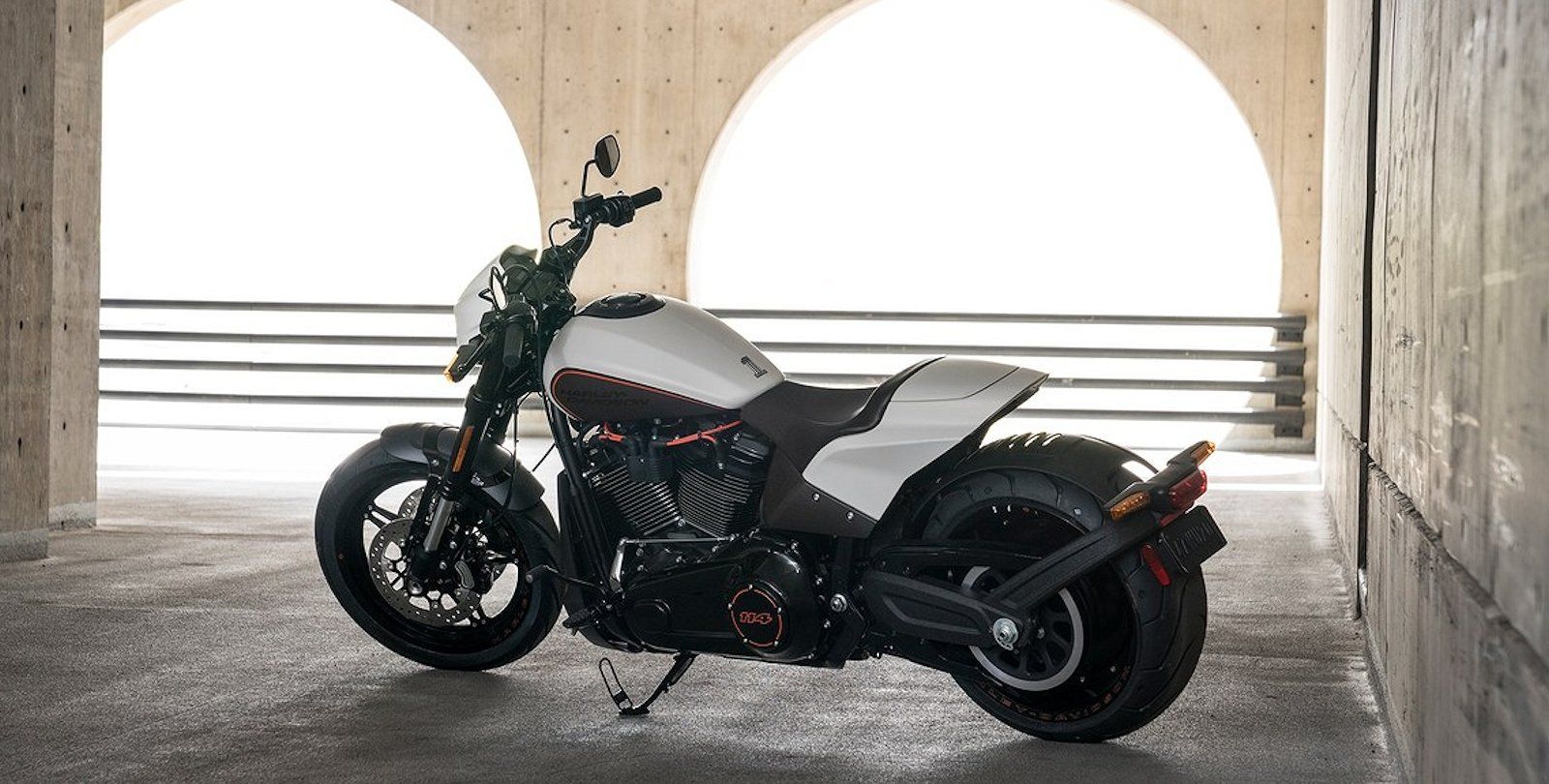 潇洒,威武:八辆最适合巡游的重型哈雷机车