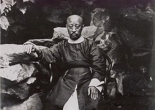 晚清时期的官吏，第5张小兵的衣服太破烂|衣服|张小兵|官服_新浪新闻