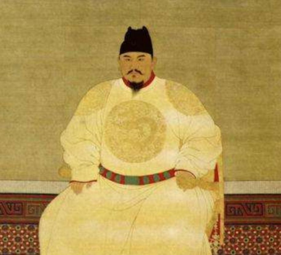 从帝王画像和出土国宝看明朝皇帝常服变迁史，哪个时期最好看？|珍珠|常服|帝王|圆领|变迁_新浪新闻