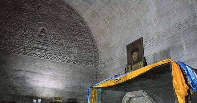 为何直接放在地上|乾隆|皇帝|女子_新浪新闻