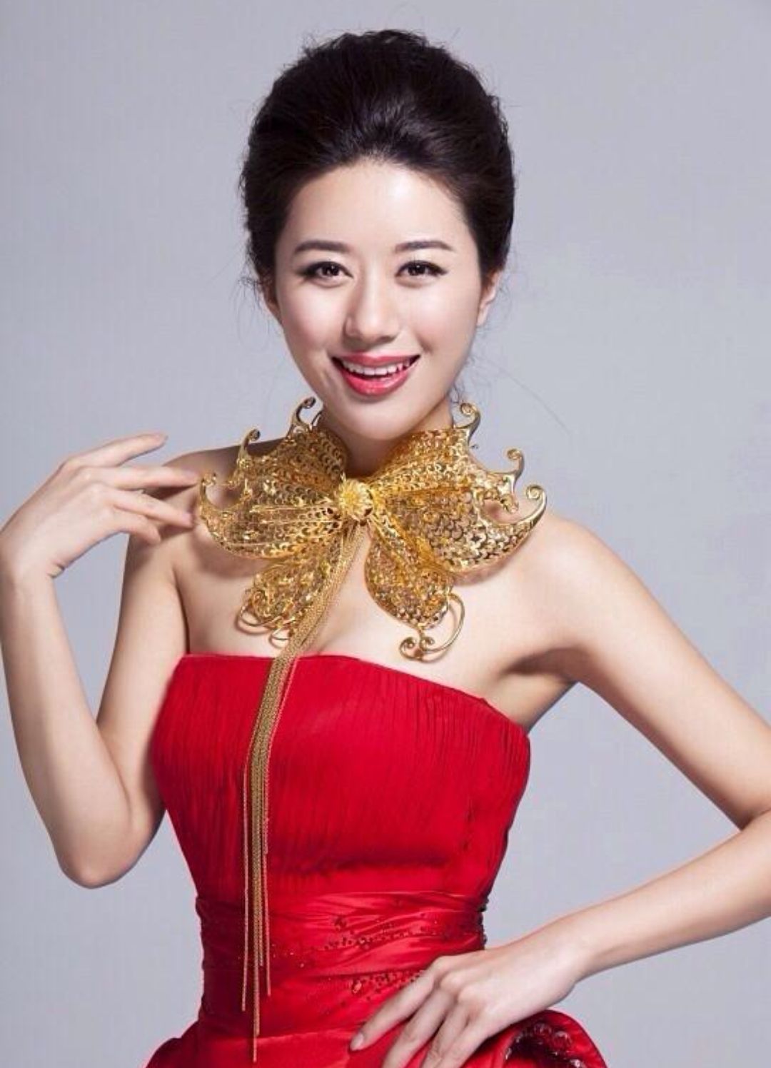 中国内地女演员 82年北京美妞崔月