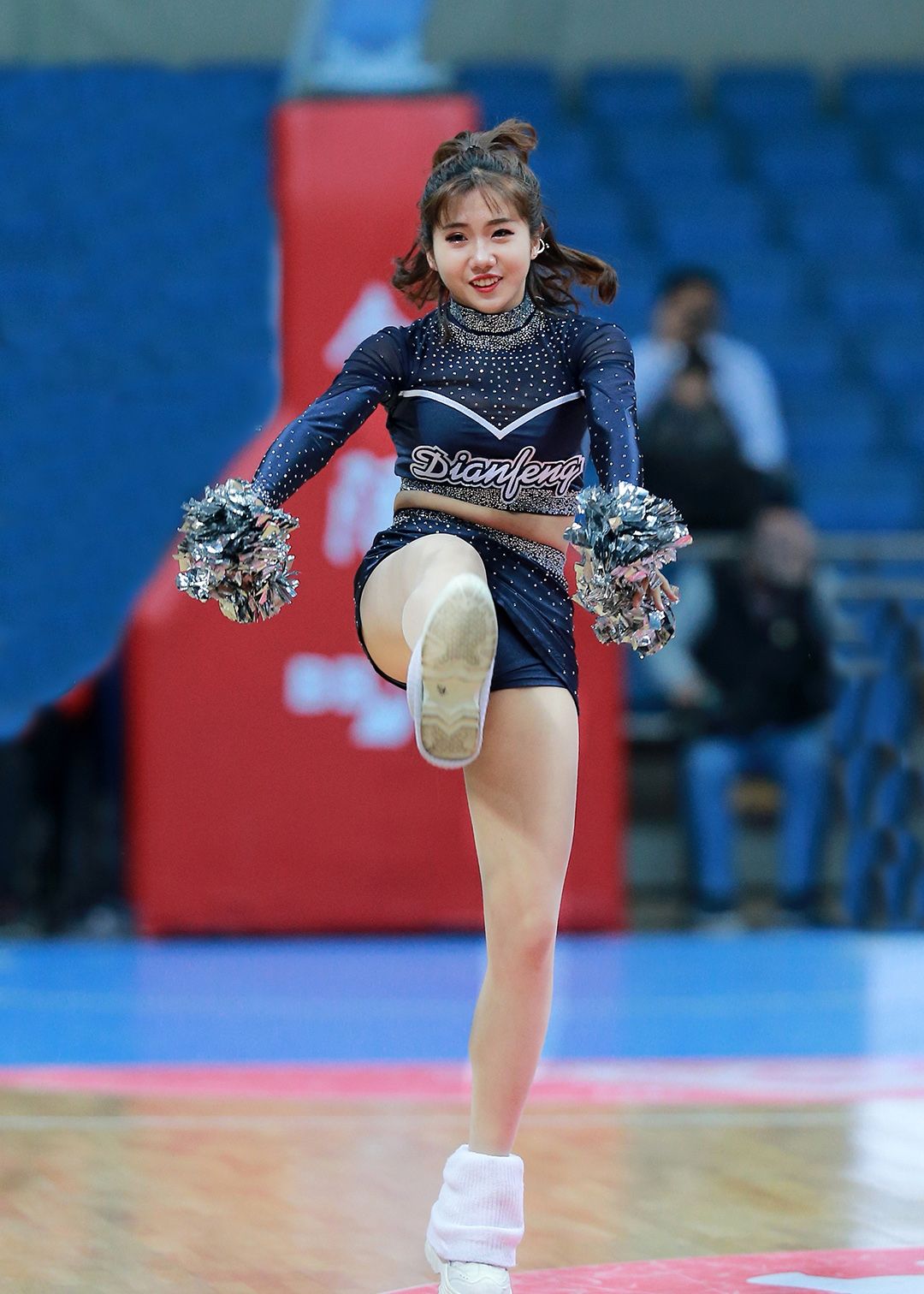 体育摄影:2019联赛上的篮球宝贝|篮球宝贝|cba联赛|摄影_新浪新闻