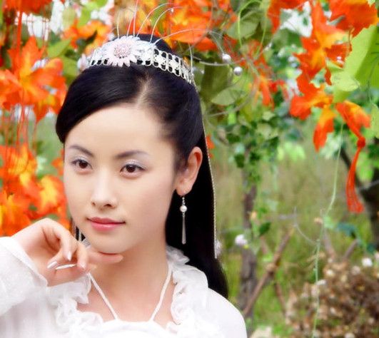 杨明娜真的很美呀_高清图集_新浪网