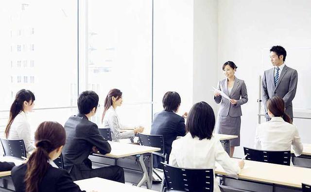 最新调查显示:抖音上怎么找女人约会?这五个高情商操作让你告别单身!