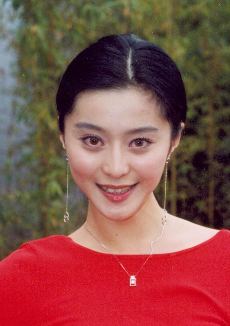 范冰冰十年经典造型一览