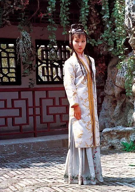 87版红楼梦林黛玉剧照,天上掉下个林妹妹,陈晓旭之后再无林黛玉