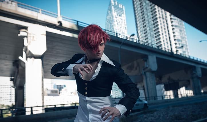 拳皇cosplay来一波网友扇子赶紧拿开挡住不知火舞啦