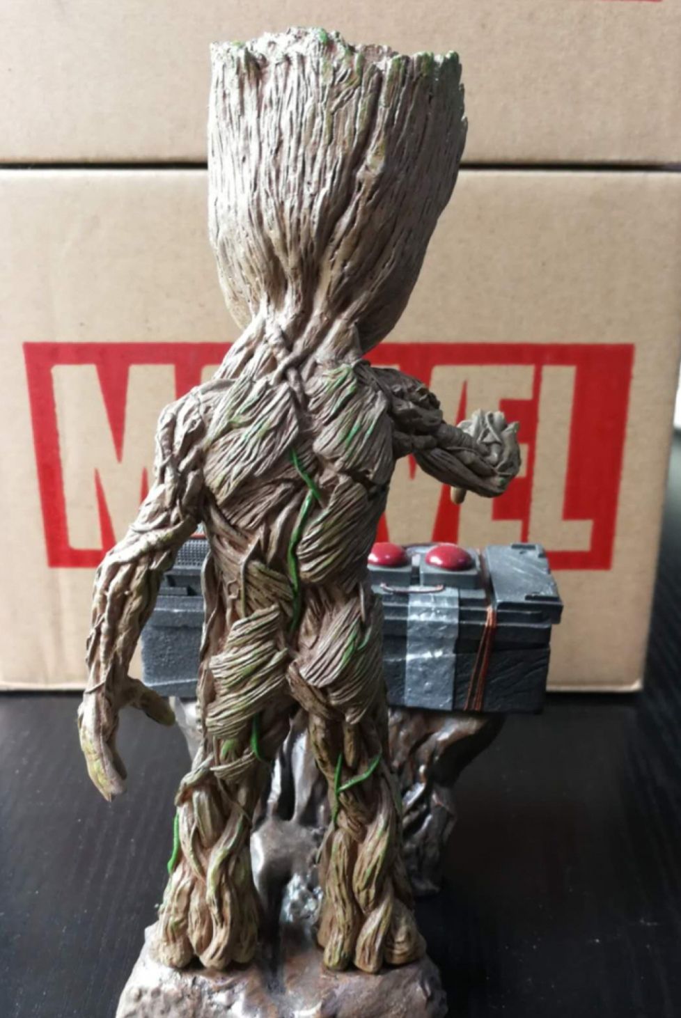 银河护卫队格鲁特树人场景造型手办