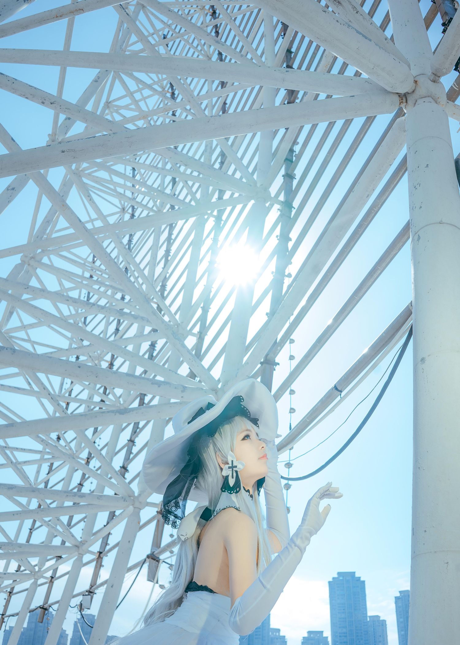 可爱的coser扮演碧蓝航线光辉!非常清新的画风让人赏心悦目!