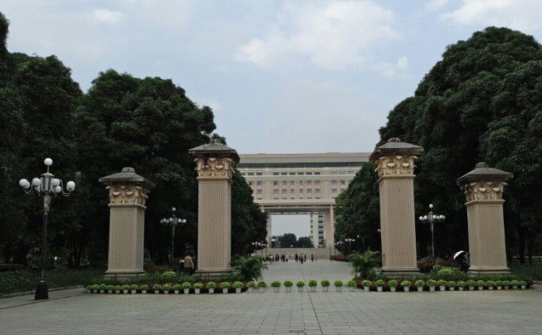 广西大学,中国南方著名高校,也是广西综合实力最强的高等学府