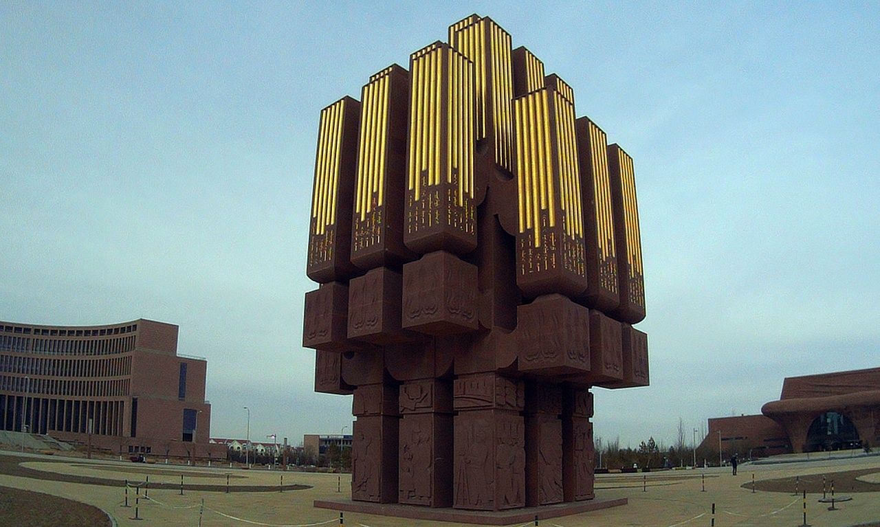 鄂托克旗蒙古秘史博物馆广场一|博物馆广场|蒙古秘史|鄂托克旗_新浪