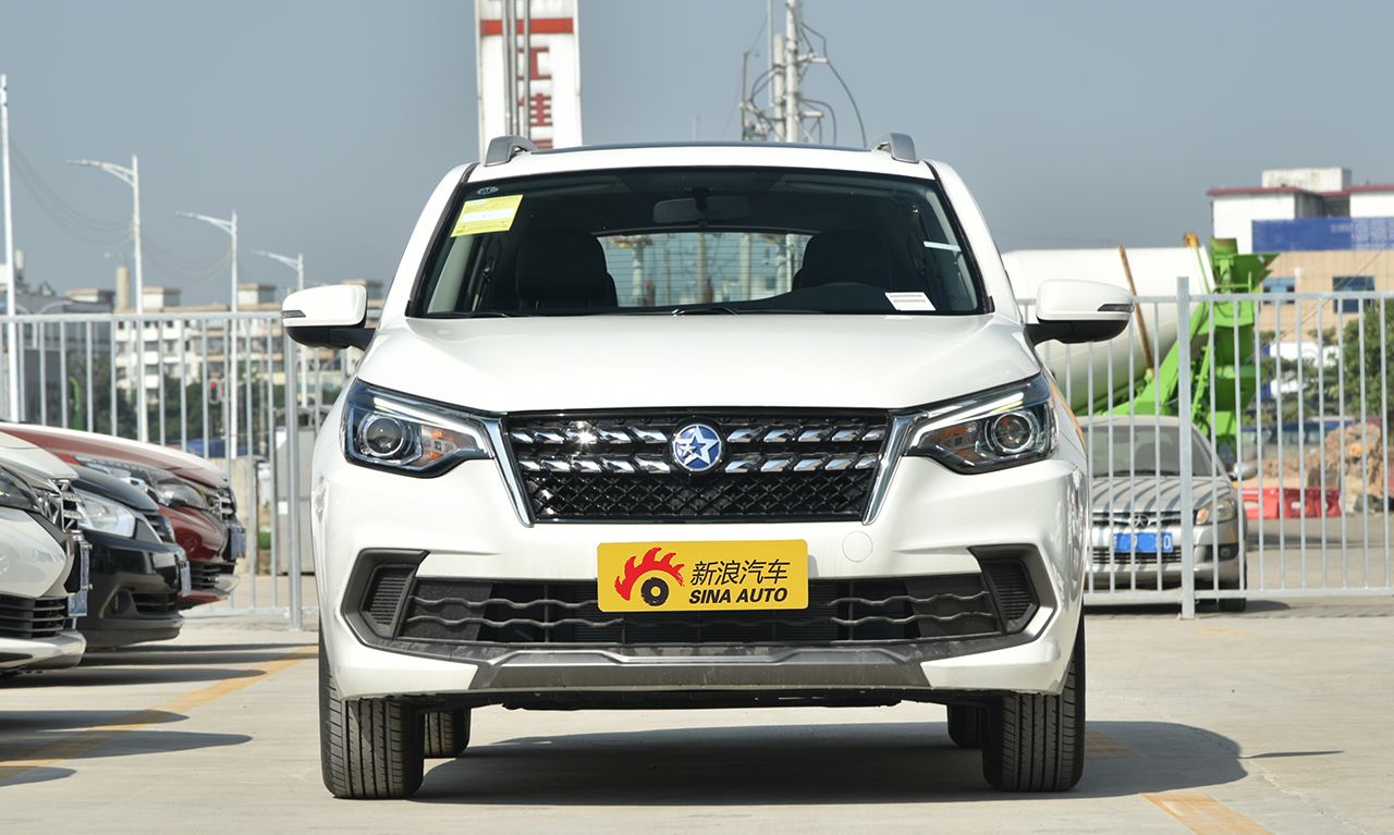 2020款启辰t70 2.0l cvt精享版国vi_高清图集_新浪网