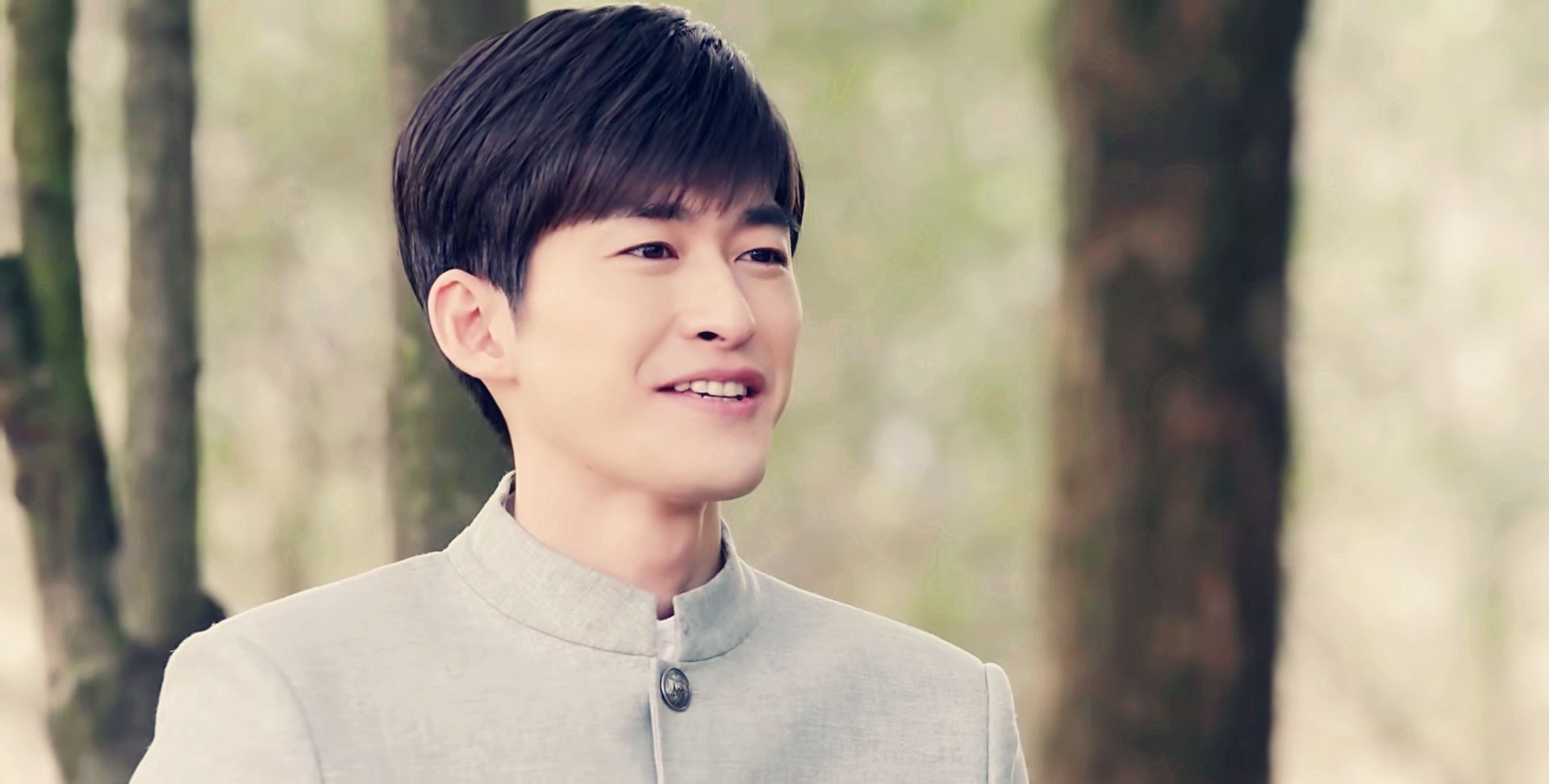 《传奇大亨》:张翰一组高清照片,展现完美侧脸,太帅了!