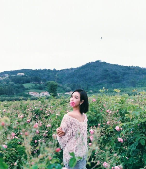 看那万花丛中的回眸一笑不演电视剧的宋茜才是真正的画中美人
