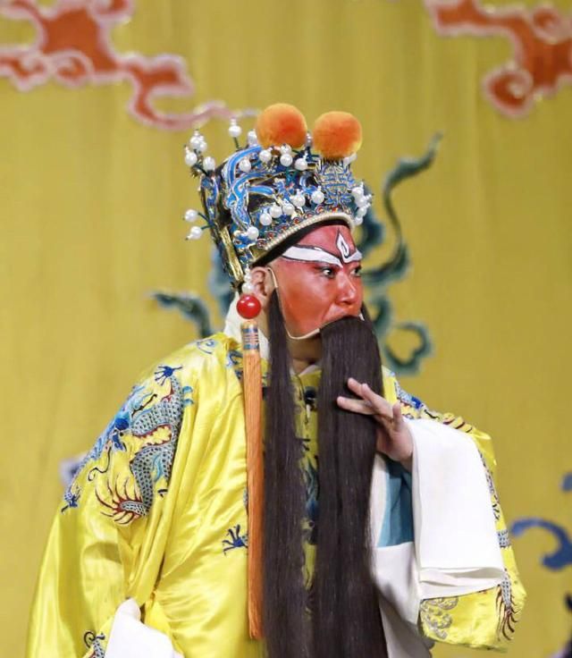 郭德纲一赶四倾情京剧《潘杨讼》,高峰赞叹:相声界空前绝后