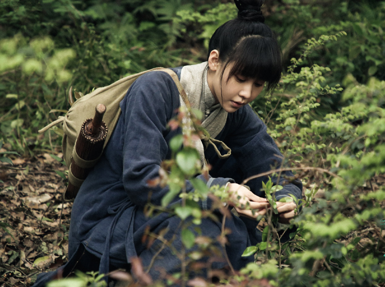 出道6年无人知,近日因一个角色走红,这位蒙古族姑娘火了!