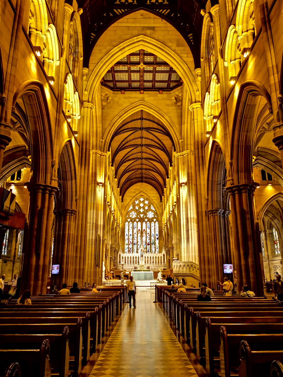 悉尼圣玛丽大教堂,澳大利亚最大最古老的教堂