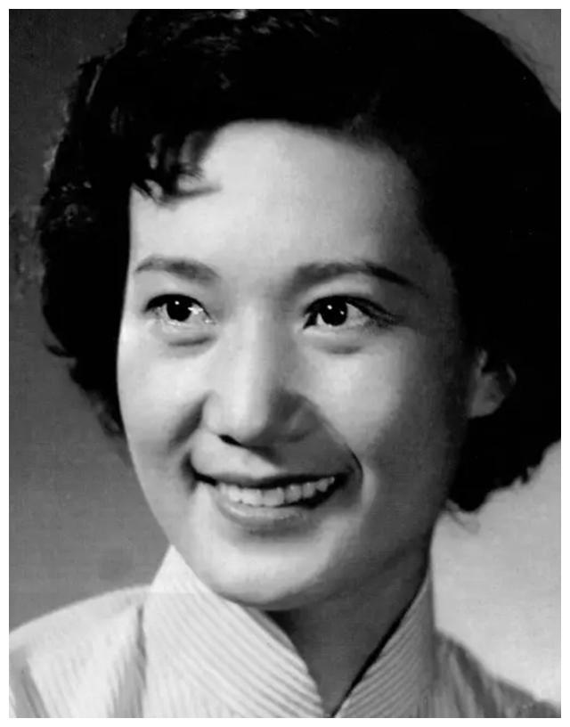 92岁老艺术家杨静,于洋妻子,导演儿子英年早逝,是心中永远的痛