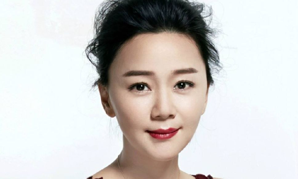 王一楠,剧中饰演的是陆心萍,也就是依萍的姐姐.