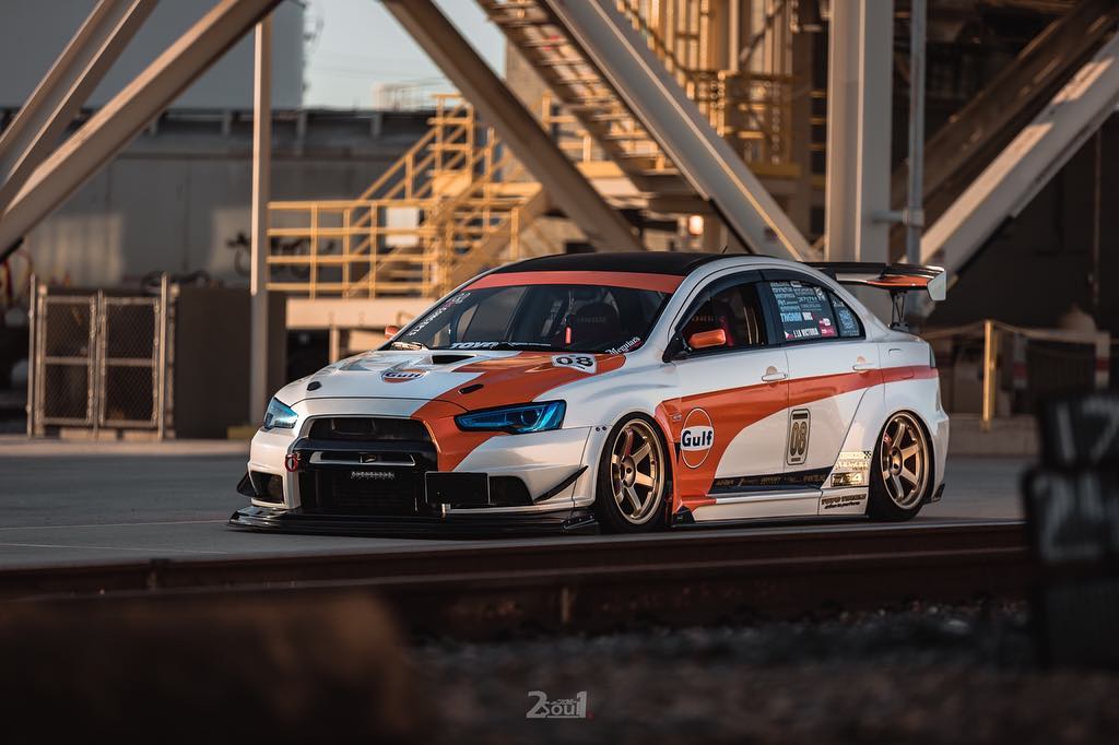 采用稀有涂装的三菱evo x!