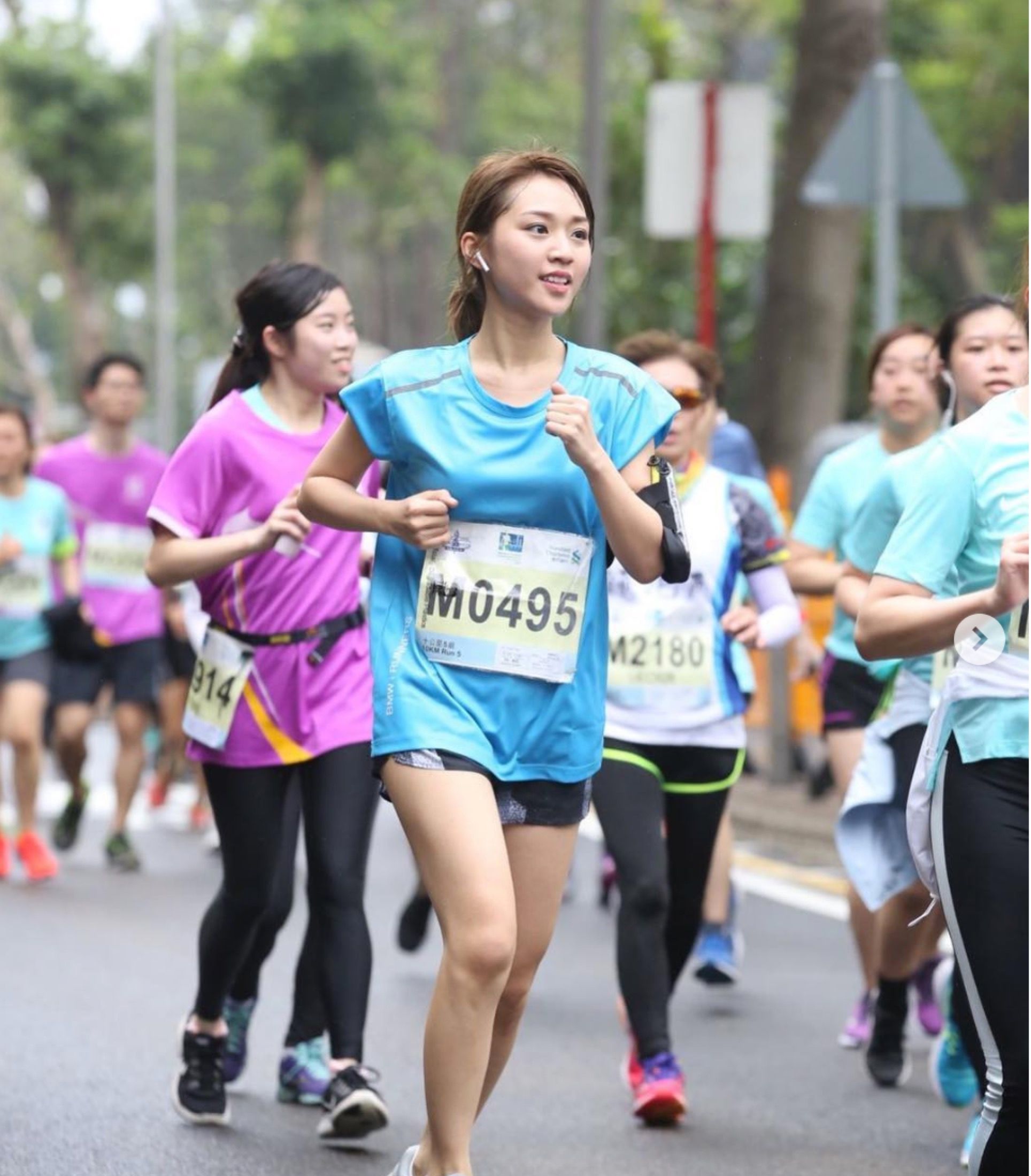 香港马拉松女选手的颜值逆天了不比当红女明星差美女如云