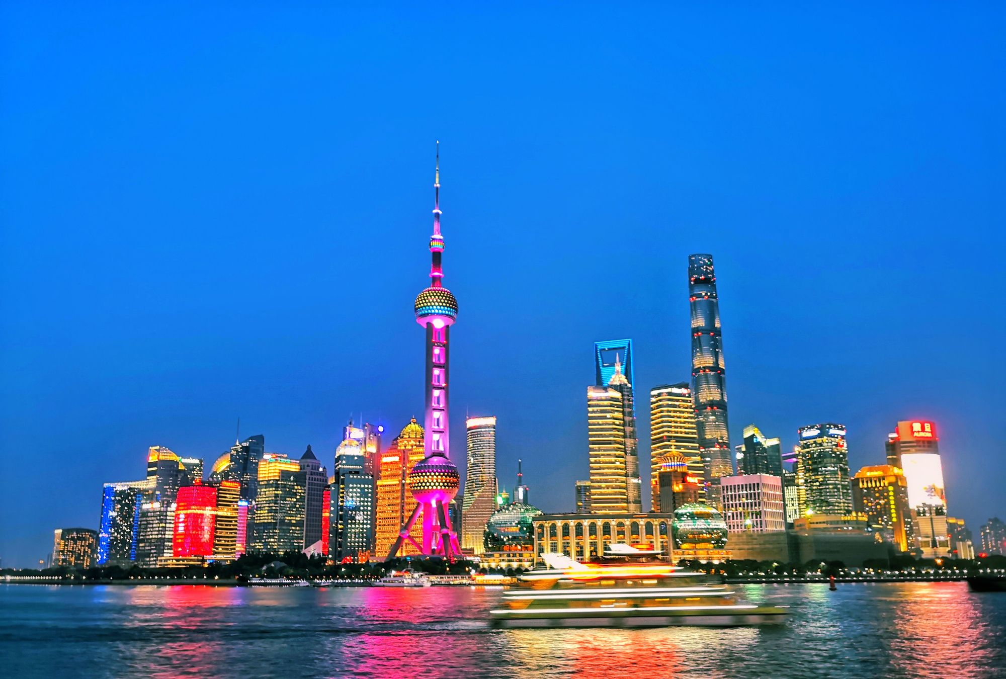 宝刀不老huaweimate10拍摄大上海美哉