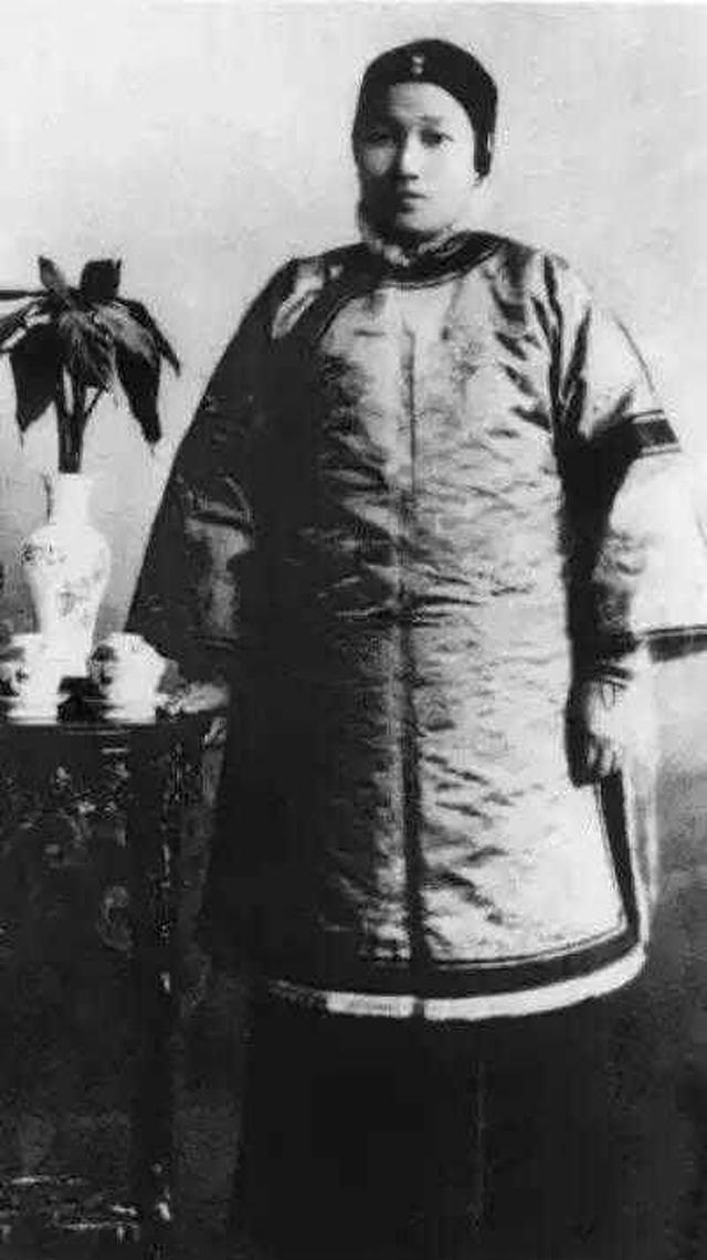 一生养育六子女,朋友们称她是世界最好的女人|民国|倪桂珍|宋耀如