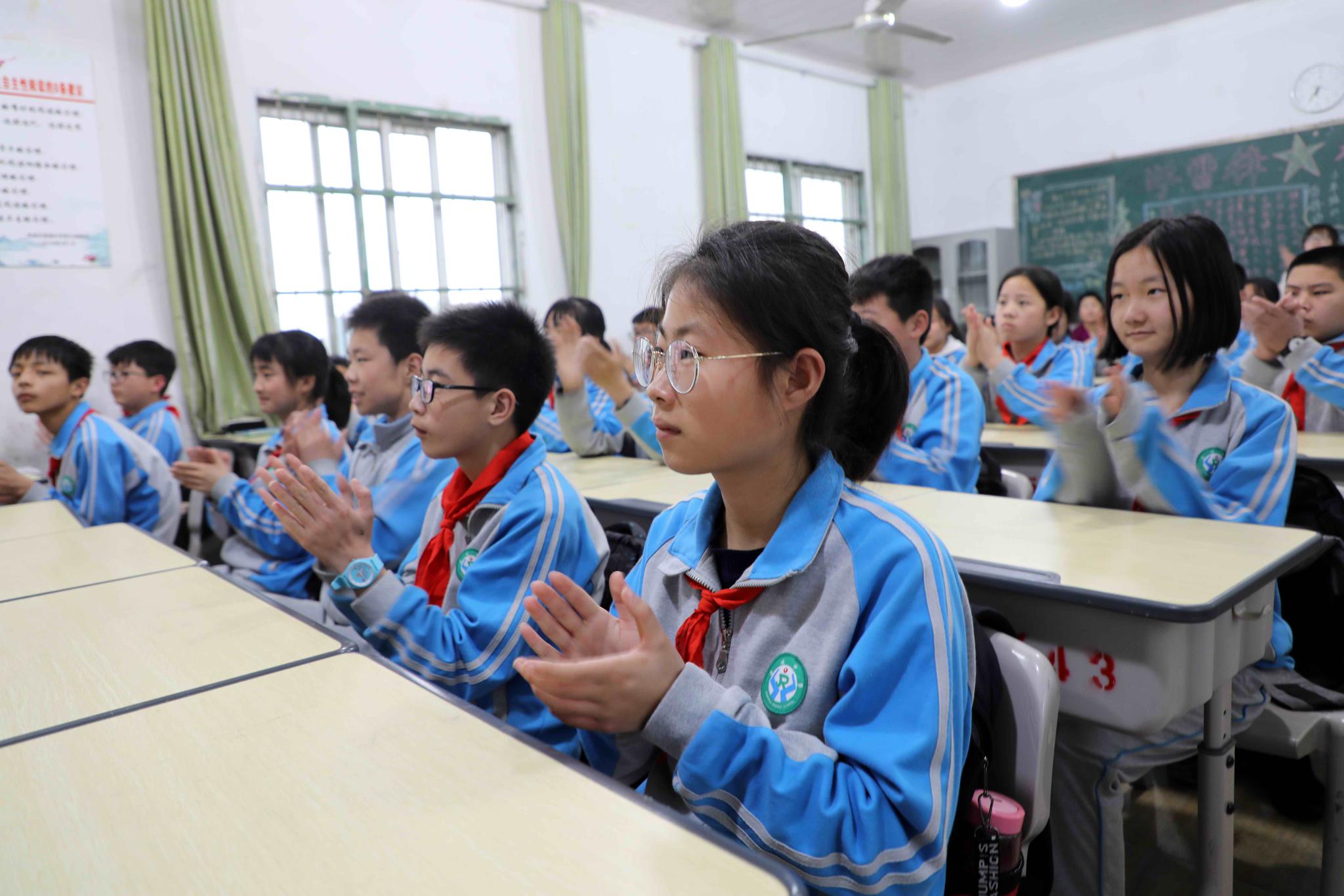 安徽芜湖:铭记历史弘扬时代精神,爱国主义红色宣讲走进校园