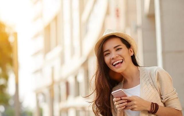 想知道女人婚后是否幸福,看她是不是"爱显摆"
