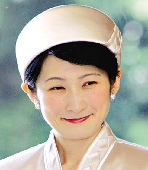 24岁嫁入日本皇室, 生下皇室唯一男丁, 她可能是未来日本皇太后