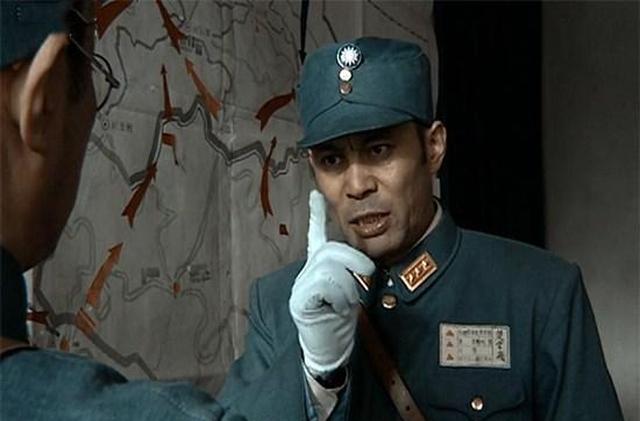 《亮剑》为何楚云飞不讲兄弟情义,非要将钱伯钧赶尽杀绝?