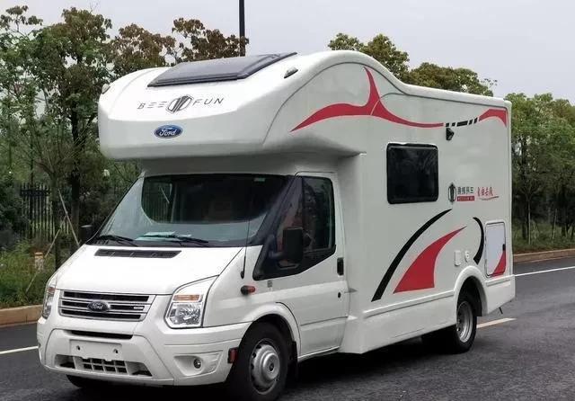 福特底盘的房车大家觉得如何,这六款福特c型房车内饰豪华实用