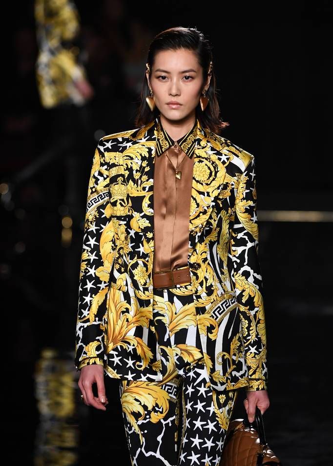 2019范思哲纽约早秋大秀,大表姐太美了!|模特|超模|刘春杰_新浪新闻