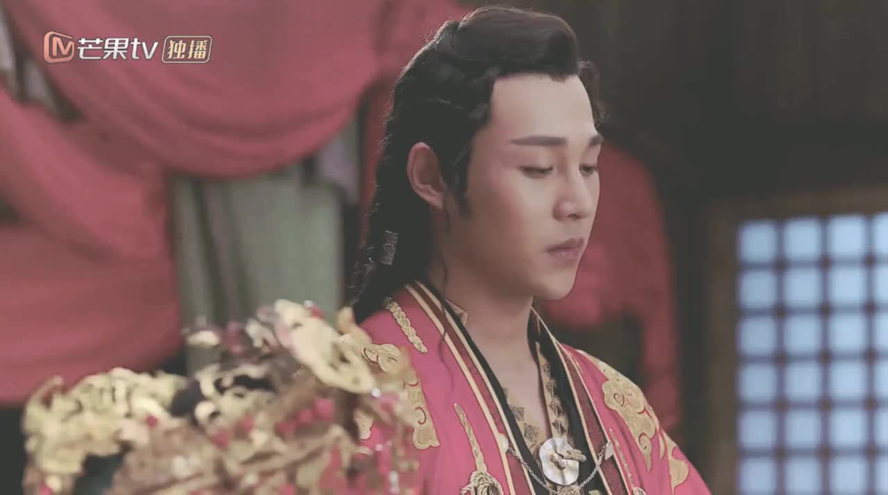 一夜新娘花溶签婚书用了假名字秦尚城看着婚书傻笑