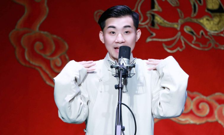 相声界都歪瓜裂枣德云社颜值担当就不止张云雷郭麒麟