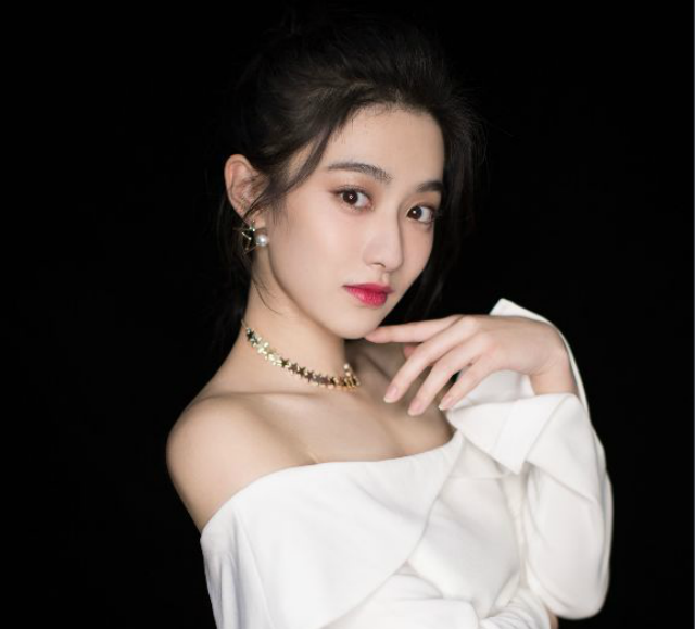 孙雪宁,清纯秀美的lol女玩家直播女神