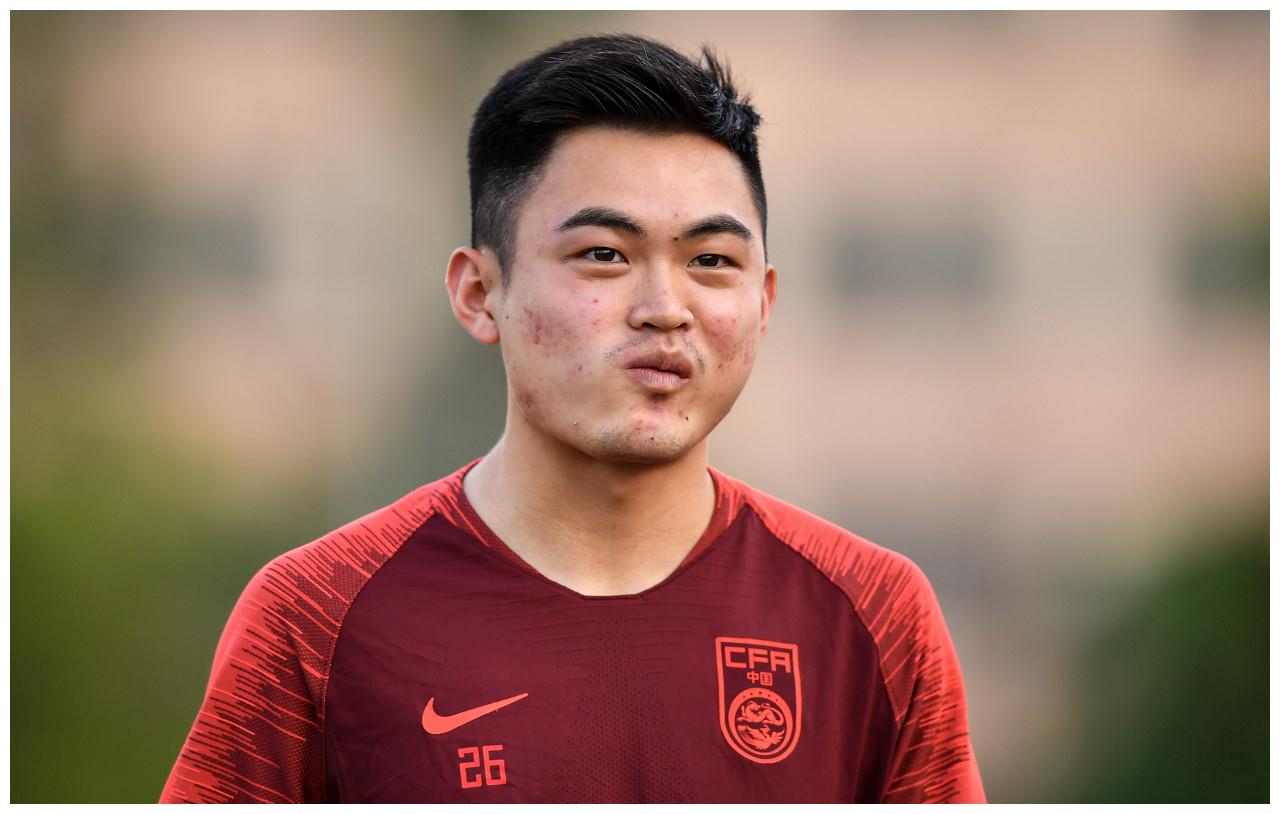 黄紫昌:校园足球让我学会阅读比赛 伤病让我心态更成熟