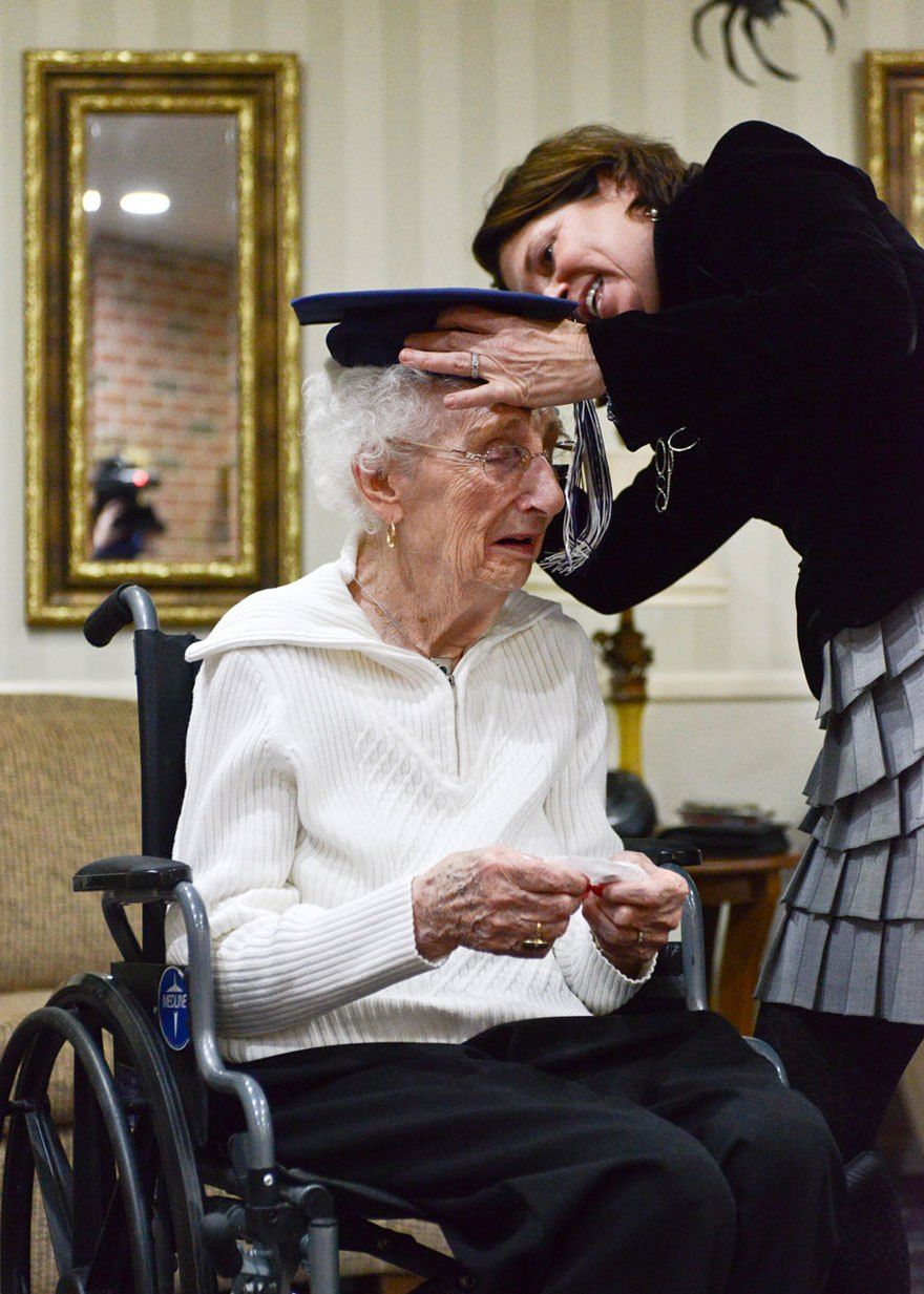 图为97岁的玛格丽特·贝克玛(margaret bekema