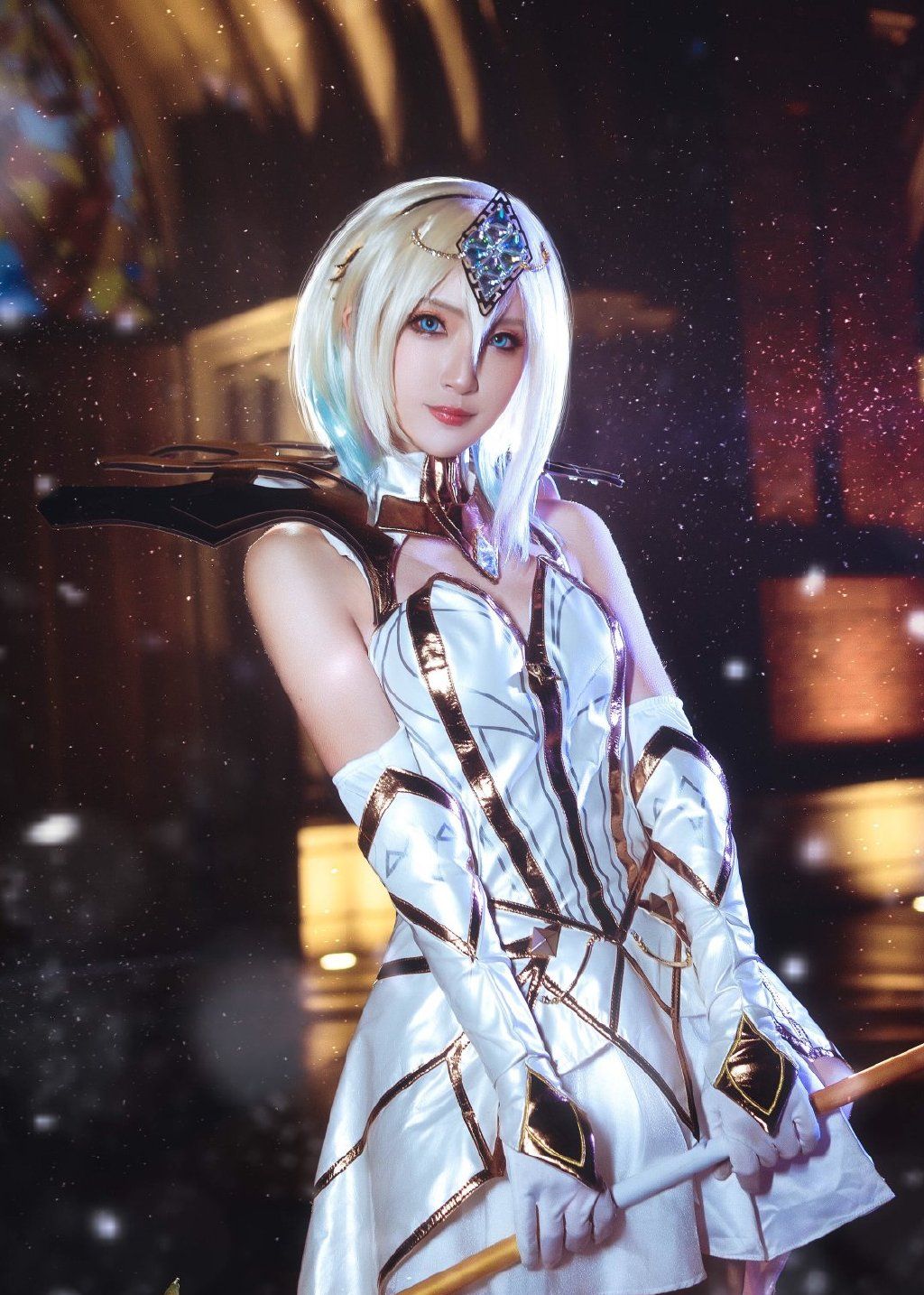 美女cos英雄联盟拉克丝,你爱了吗