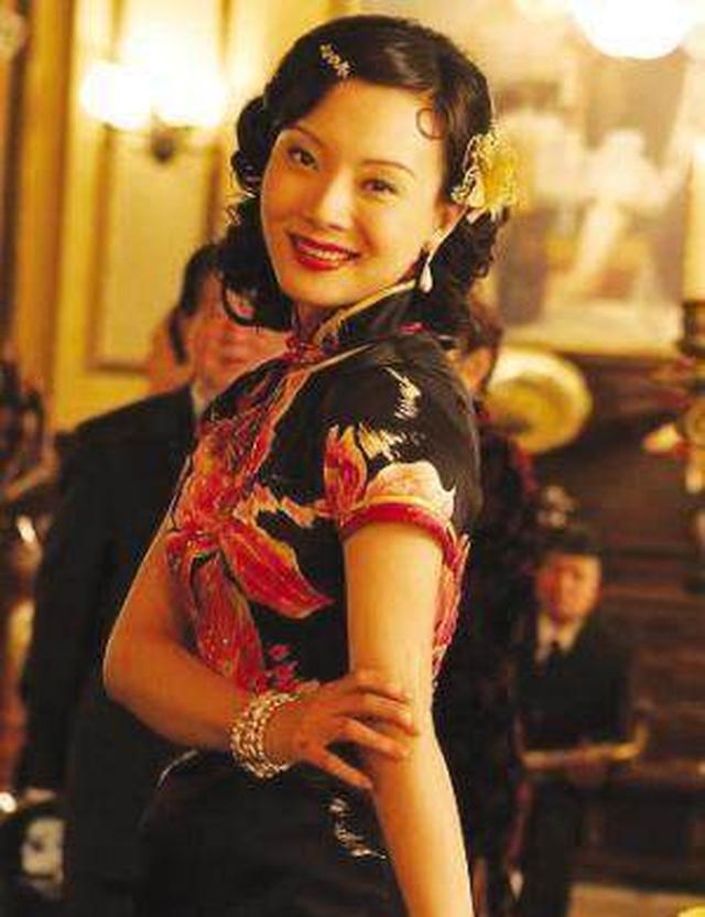 黄金荣女徒上海滩放白鸽,一种男人三五天秒杀,另一种三五月打包