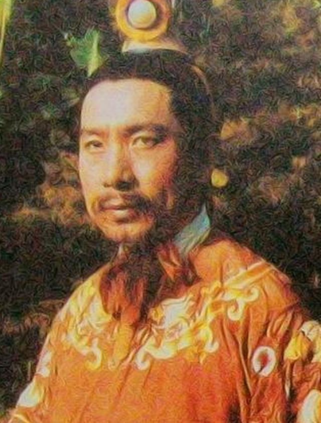 雷鸣曾在《西游记》剧集《除妖乌鸡国》中饰演乌鸡国王.