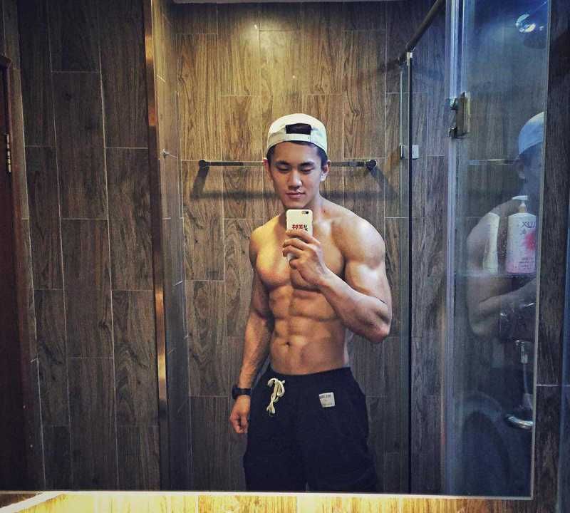 这种阳光帅气的肌肉壮男,有没有达到你对男朋友的要求